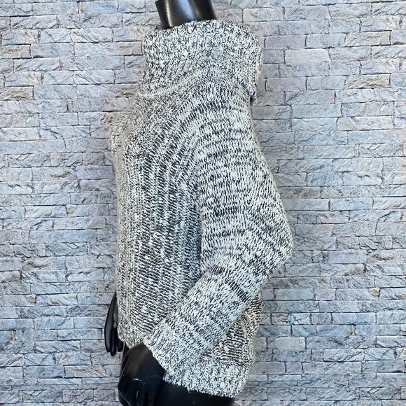 INC Pull Over Sweater - Picture 3 of 5